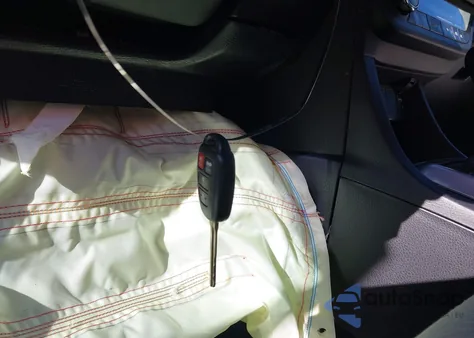 2016 Toyota Corolla L/Le/Le Pls/Prm/S/S Pls z USA, uszkodzony, nr VIN 2T1BURHE0GC581355